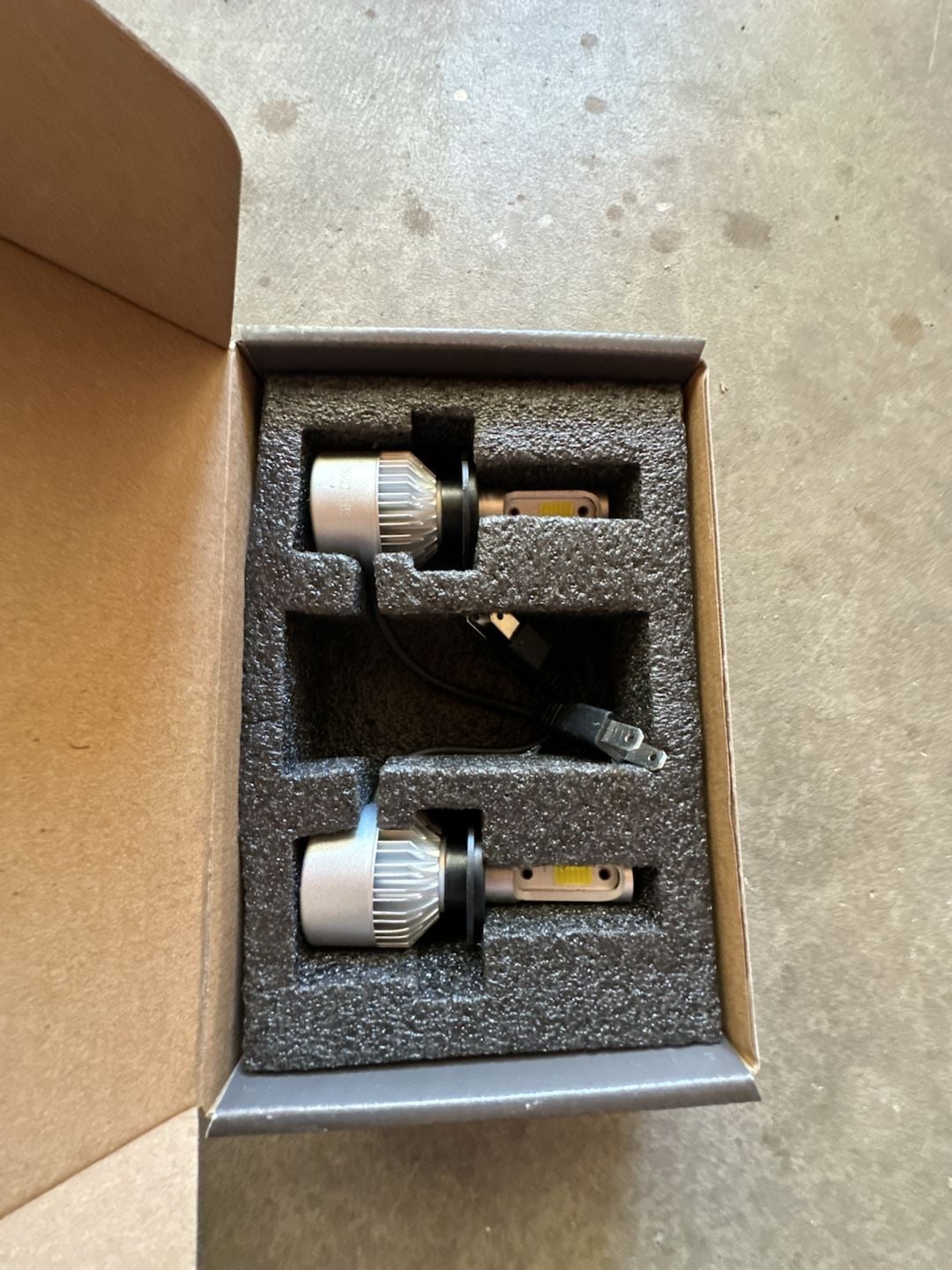 Galaxy Technology Industry S2 H7 Led Headlight Bulbs Pair 4