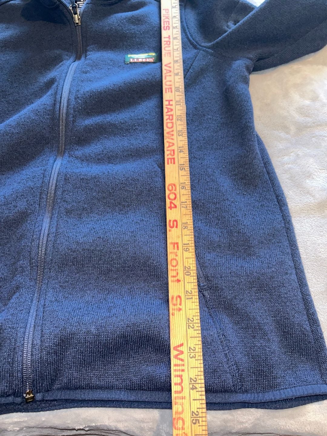 Woman’s LL Bean Sweater Fleece Full Zip Jacket Blue size large 9