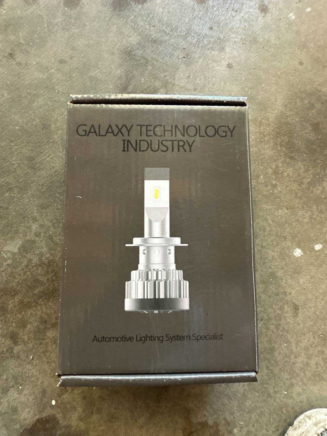 Galaxy Technology Industry KD18 H4 LED Headlight Bulbs Kit 1