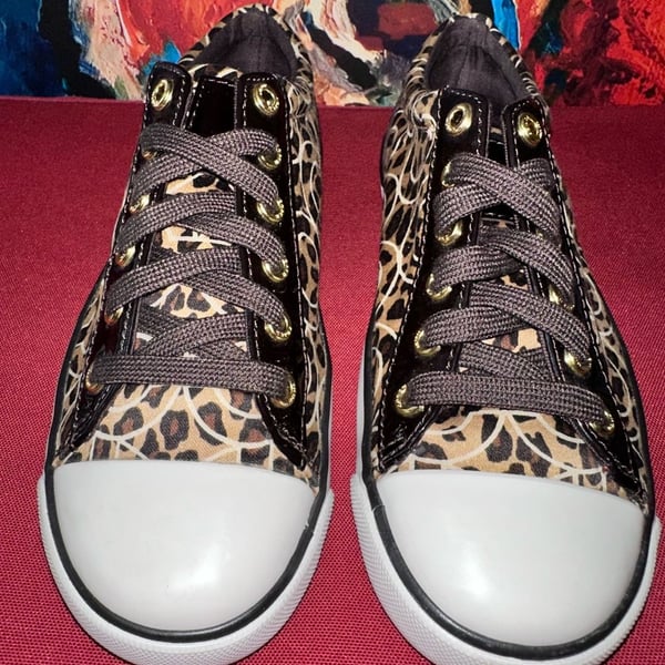 No.25 Coach Gema Leopard Print Sneakers Size 6.5B Animal Print Patent Leather