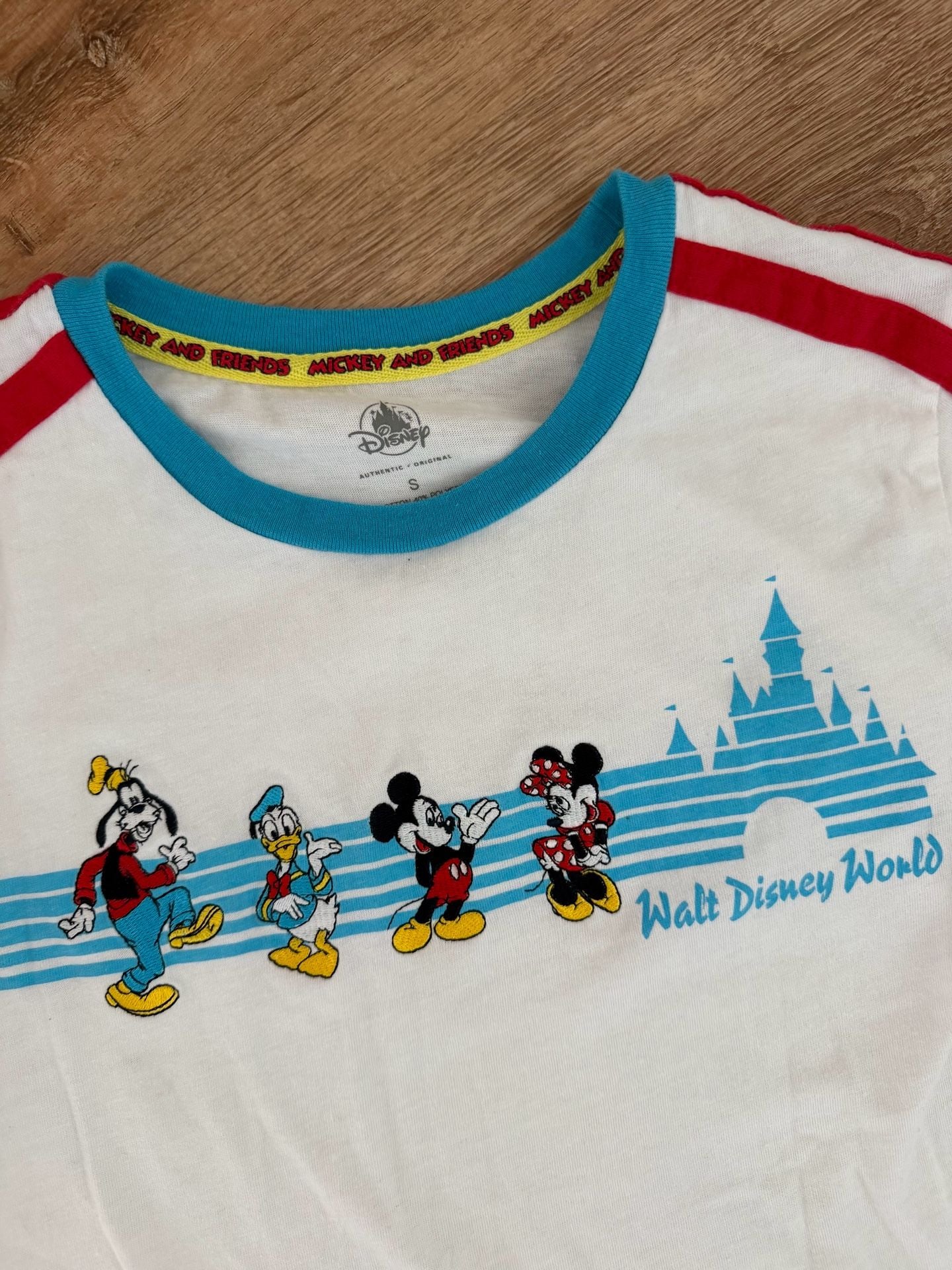 Disney Walt Disney World Ringer T-Shirt Size S White Mickey and Friends 2