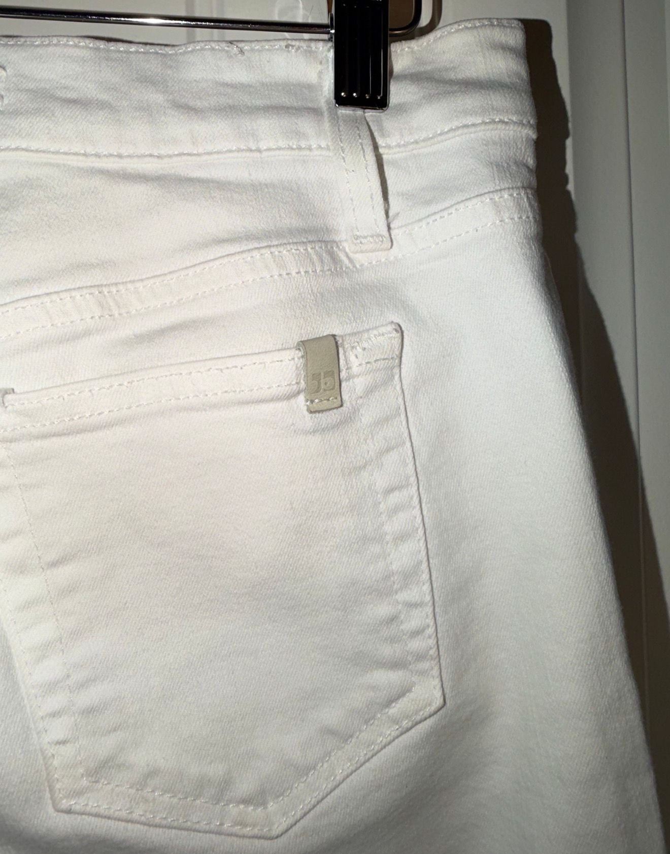 Product thumbnail 6
