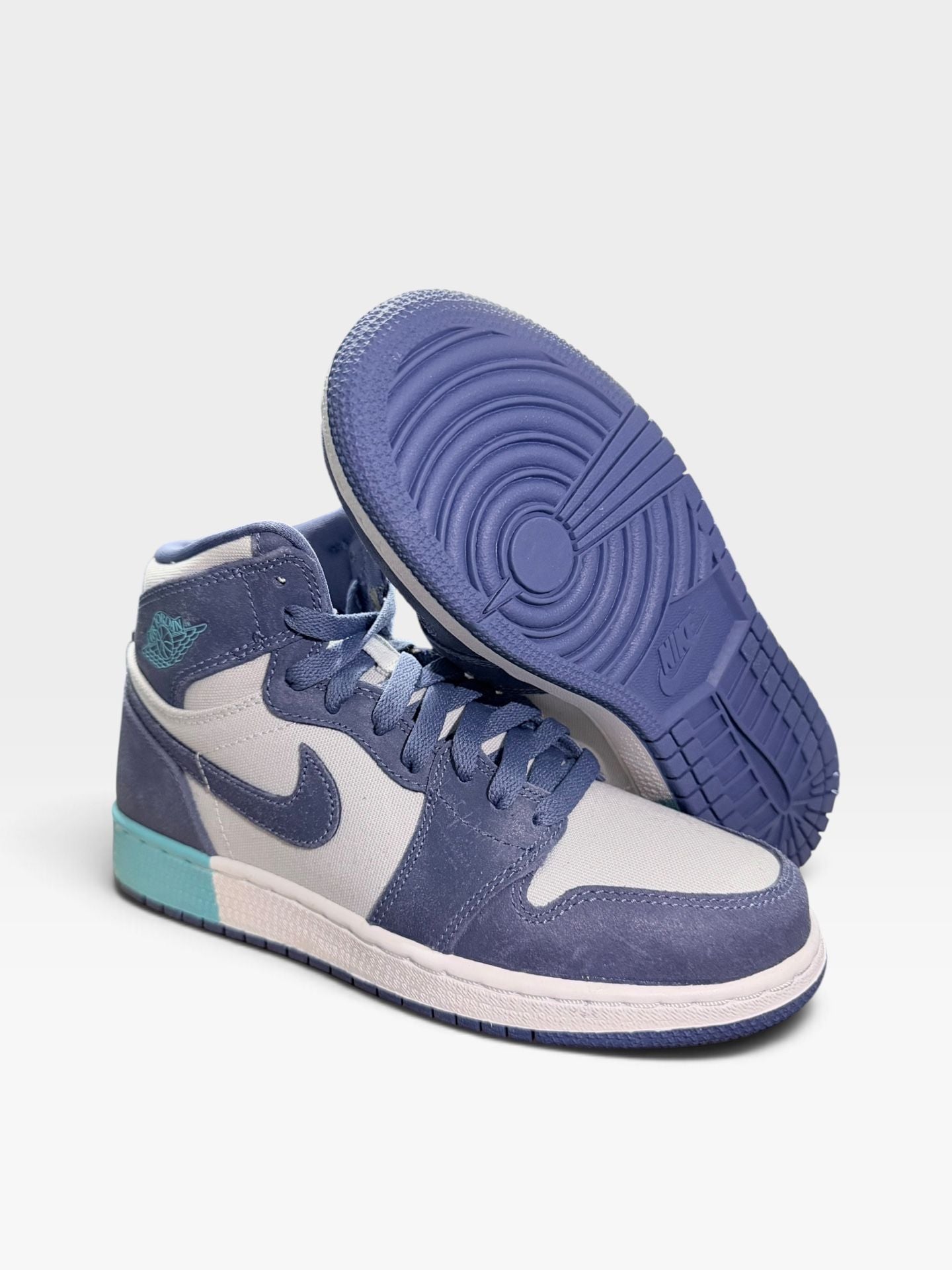 Jordan Air Jordan 1 Retro High Blue Moon - 4Y 6
