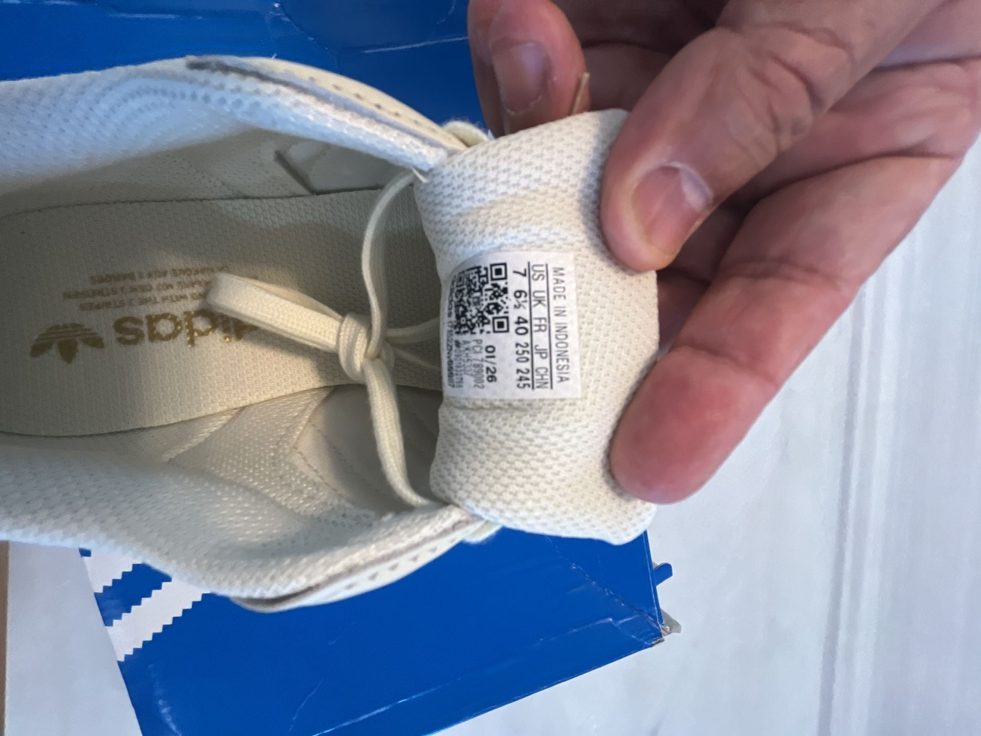 Adidas Superstar Messi Size 7 White Ivory Womens 8 11