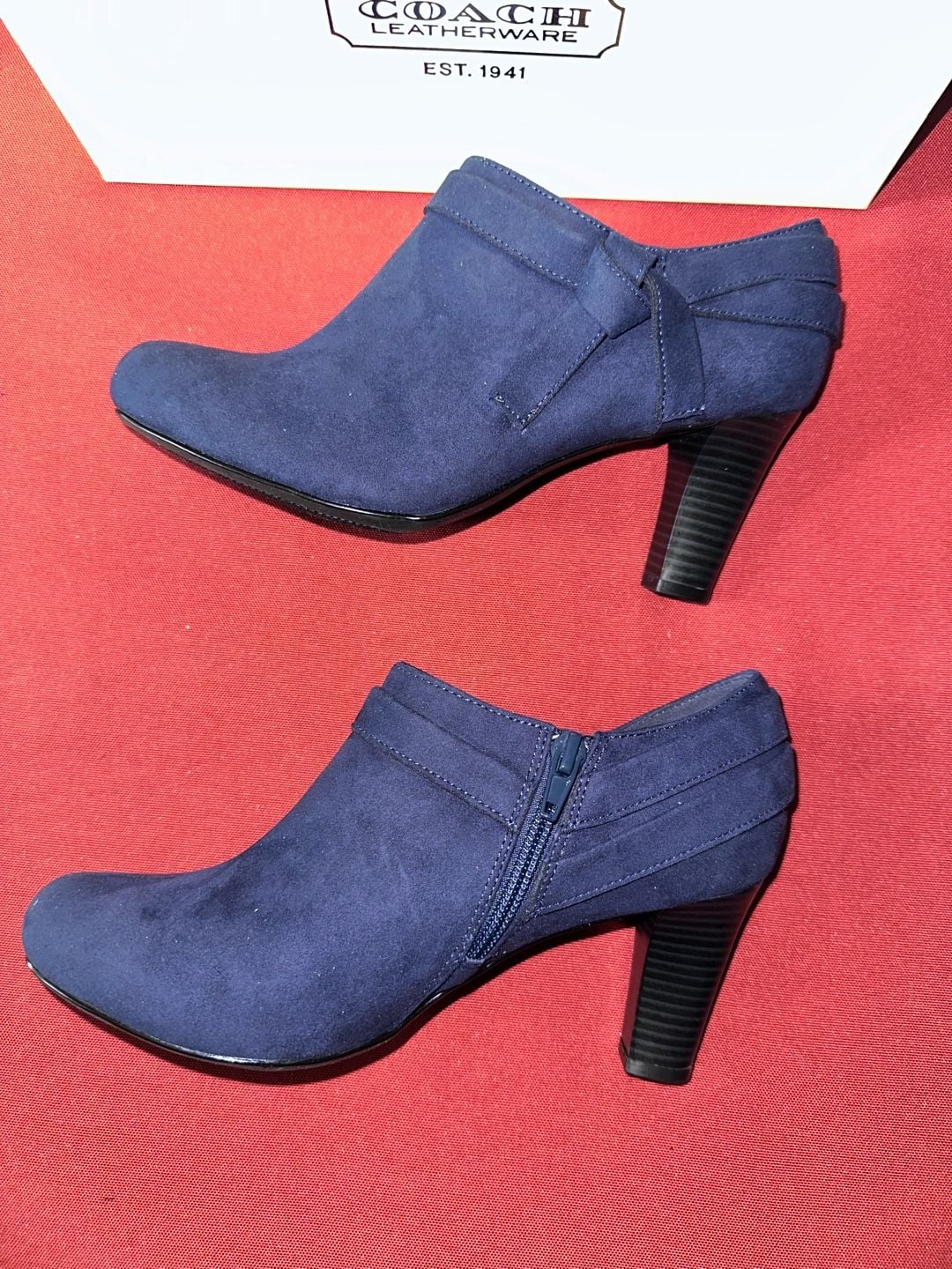 No.56 Coach And Four Ankle Boots Size 6.5 Navy Suede Zip Booties 5
