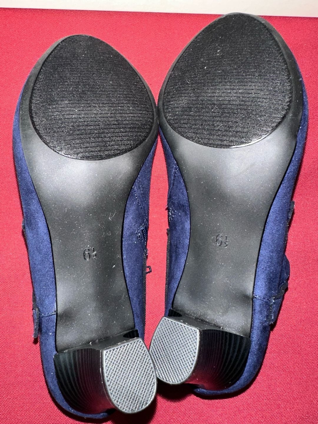 No.56 Coach And Four Ankle Boots Size 6.5 Navy Suede Zip Booties 8