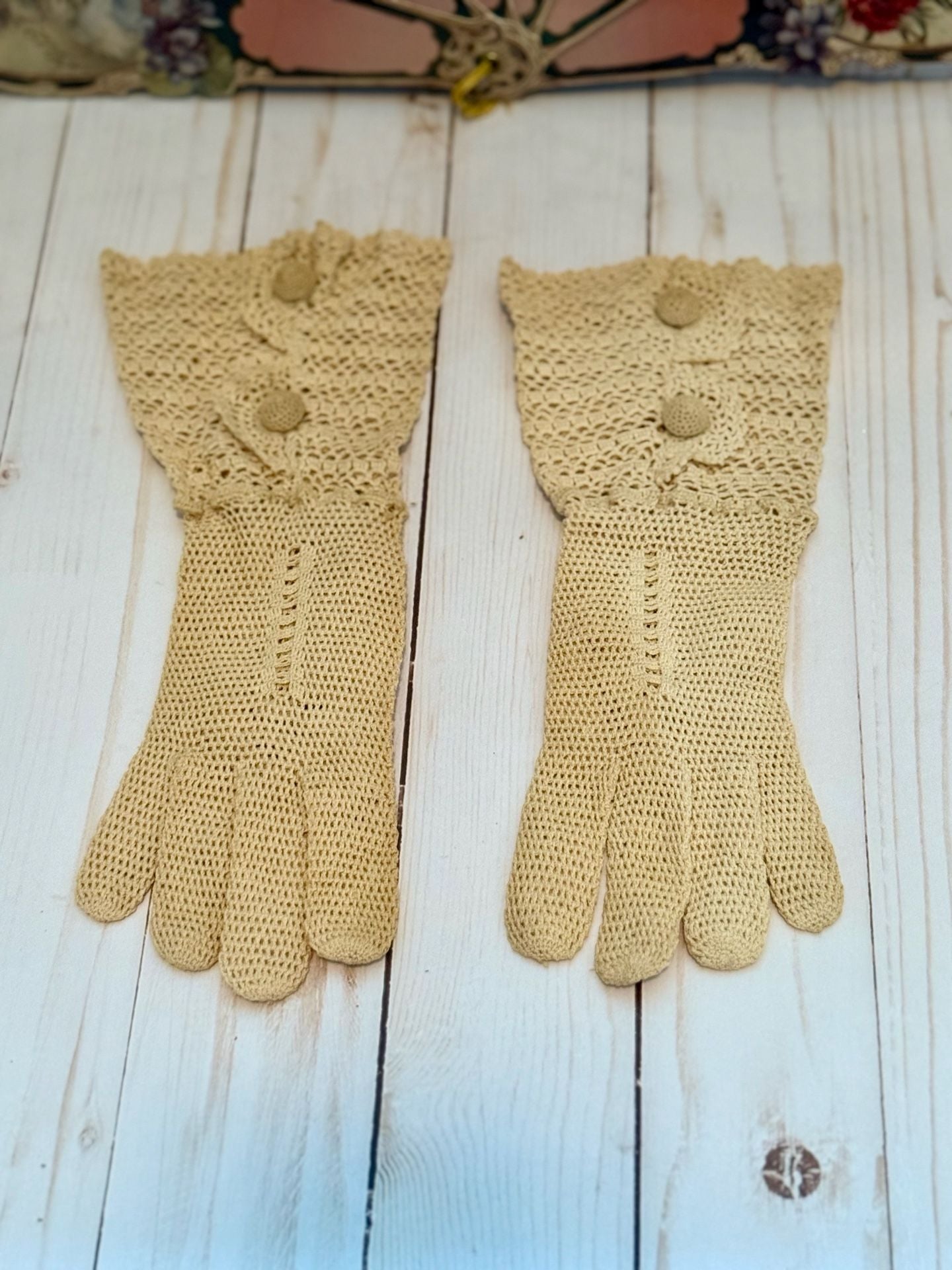 Hansen Gloves Size 6 1/2 Vintage Crochet Gloves 1