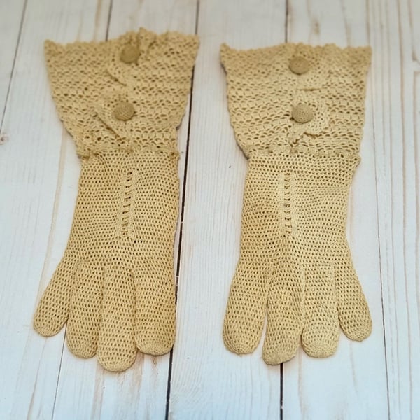 Hansen Gloves Size 6 1/2 Vintage Crochet Gloves