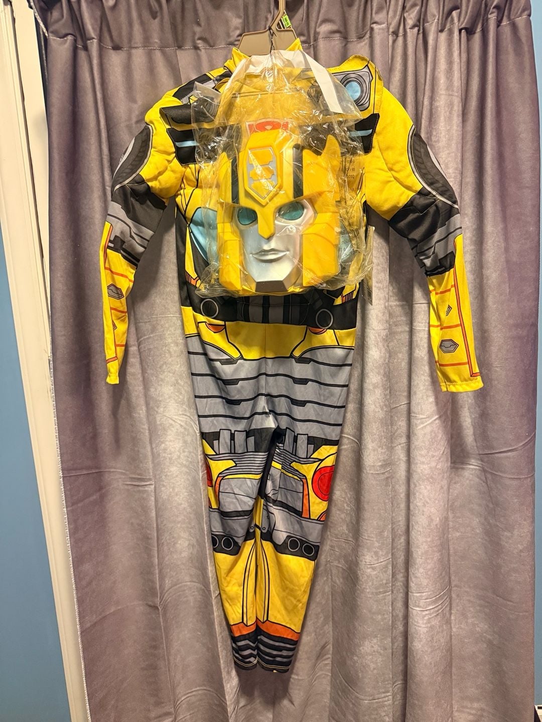 Disguise Transformers Bumblebee Deluxe Child Costume Size M 8-10 2