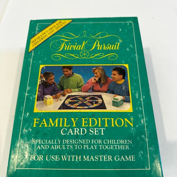 Parker Brothers Trivial Pursuit Family Edition Card Set