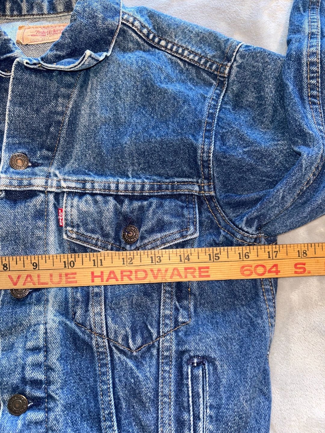1987 vintage Levi's Denim Trucker Jacket Size 36R Made In USA tag! 5