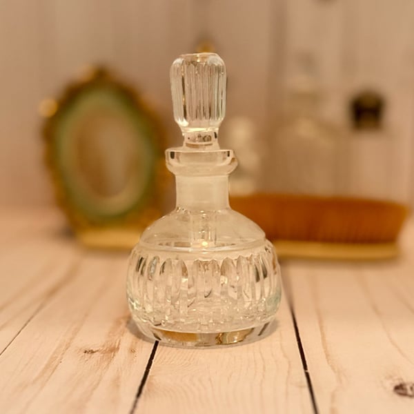 Waterford Crystal Vanity Round Perfume Bottle And Stopper