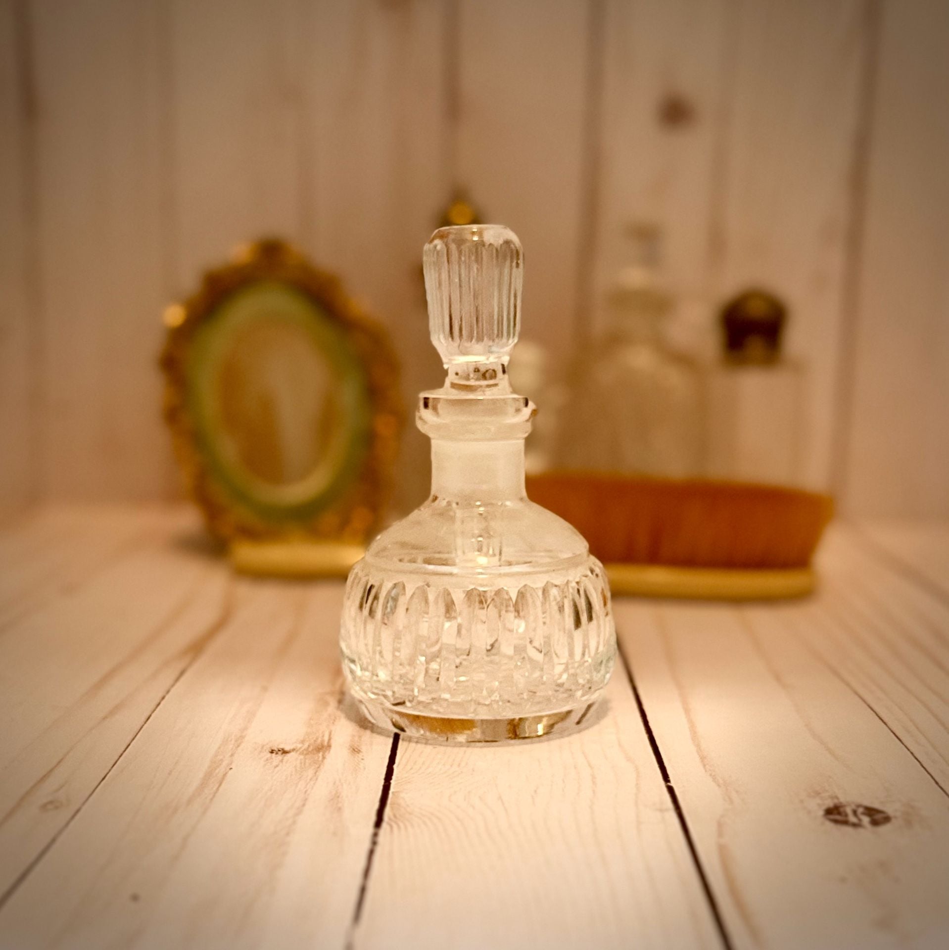 Waterford Crystal Vanity Round Perfume Bottle And Stopper 2