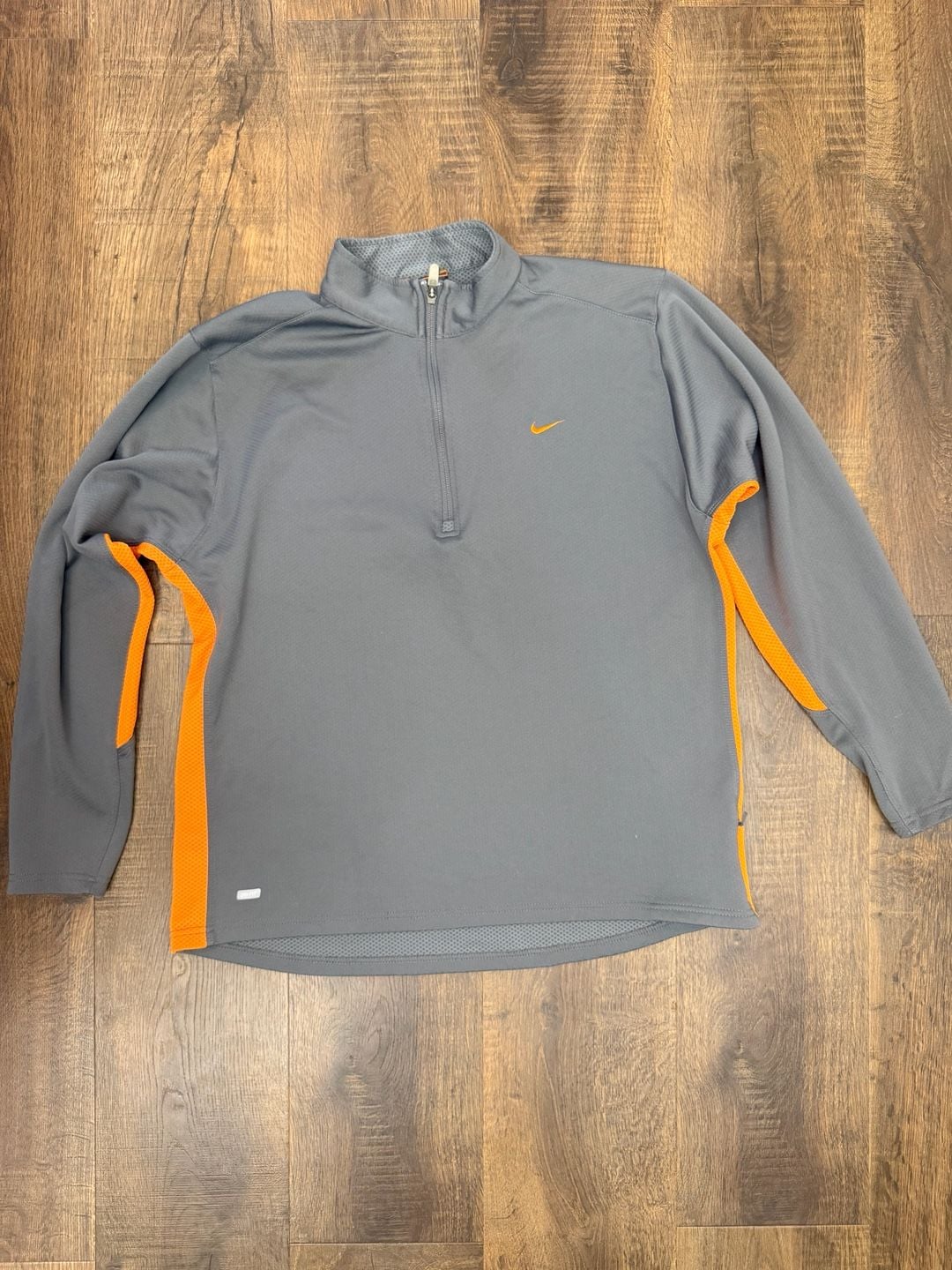 Nike Dri-Fit 1/4 Zip Pullover Size L Gray Orange Athletic Long Sleeve 2