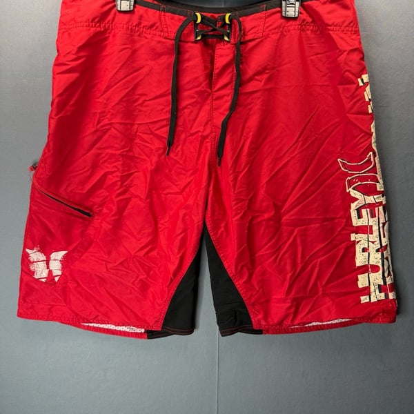 Vintage Y2K Hurley Revolver Board Shorts Size 38 Red Black Graphic Swim Trunks