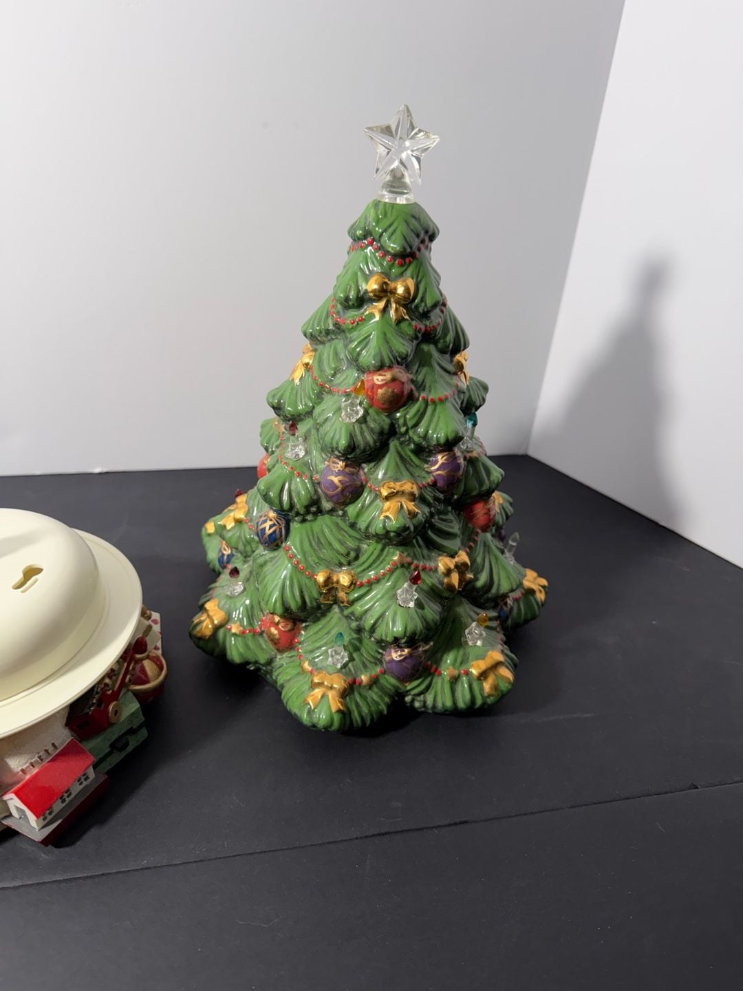 Lenox Holiday Village Christmas Tree Centerpiece 8