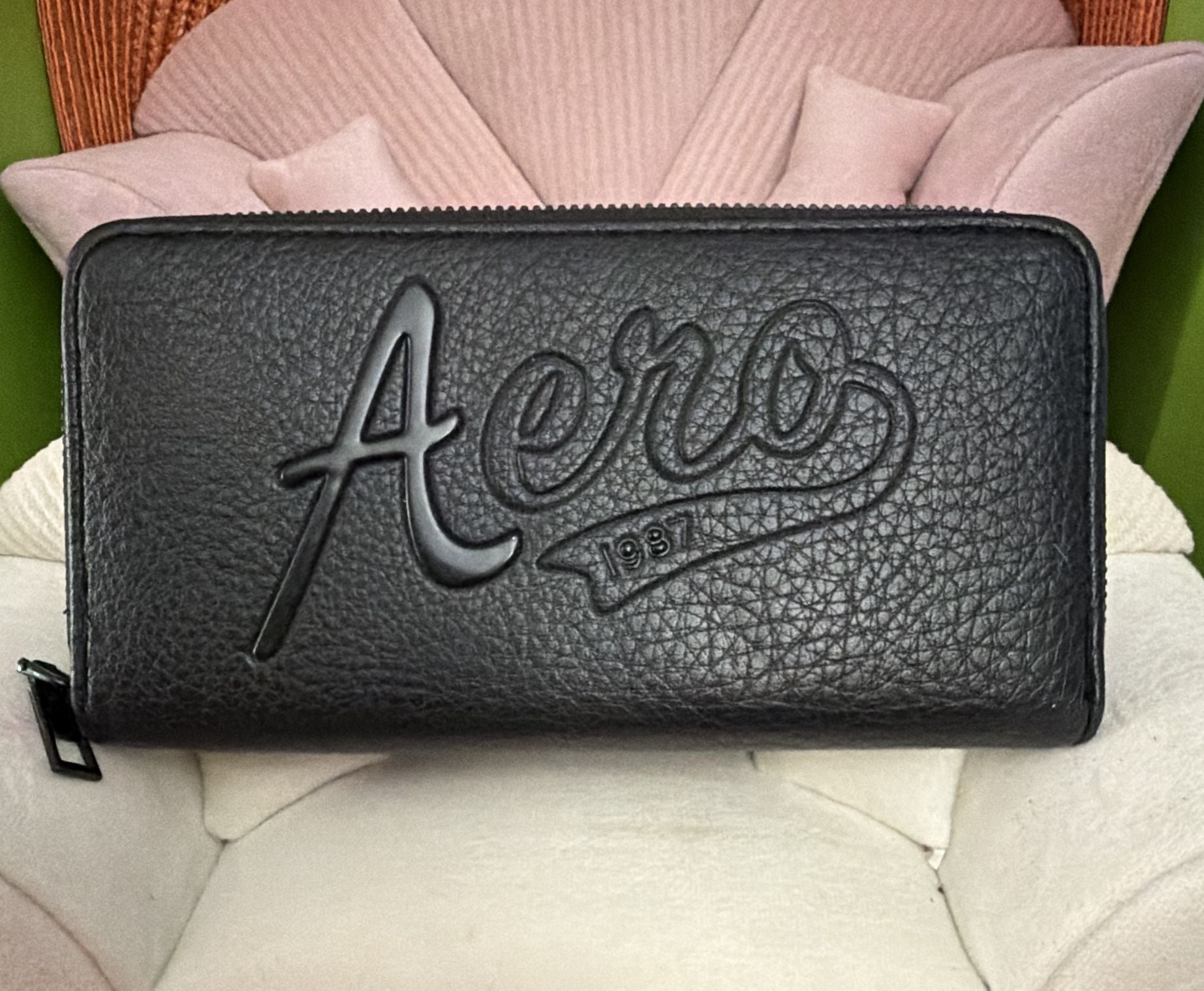Aeropostale Zip Around Wallet Black Logo 1987 2
