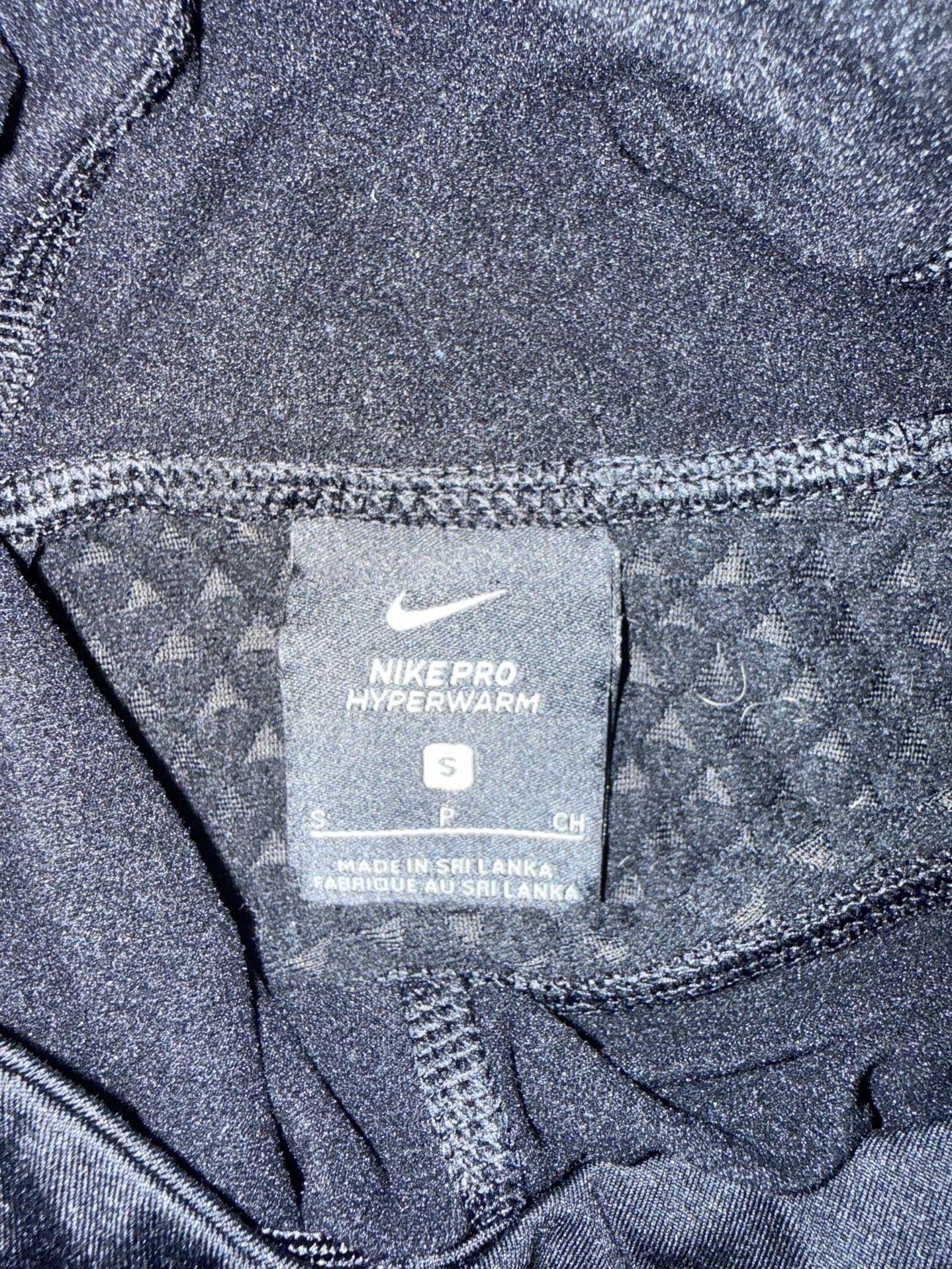 Nike Pro Hyperwarm Long Sleeve Hooded Running Top Size S Black 8