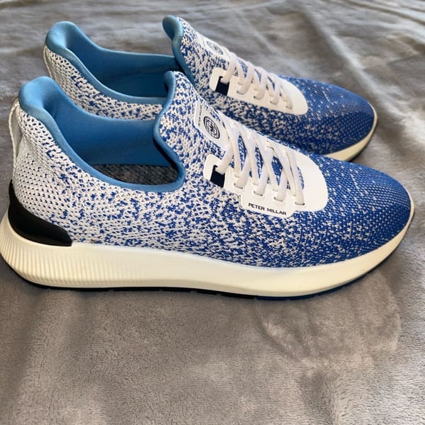 Womans Peter Millar Hyperlight Apollo Knit Sneakers Blue White size 7