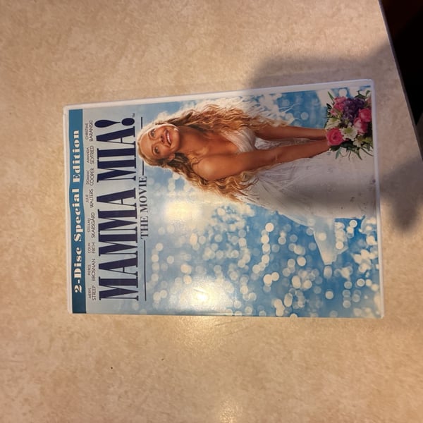 Universal Pictures Mamma Mia! The Movie 2-Disc Special Edition DVD