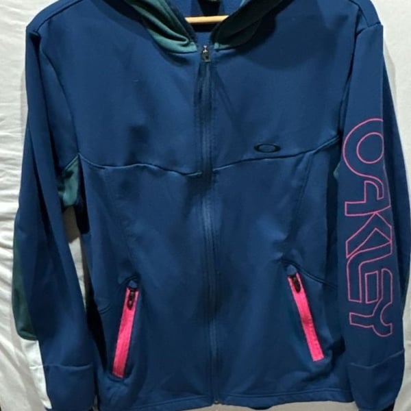 Oakley Performance Fit Full Zip Hoodie Blue Green
E900