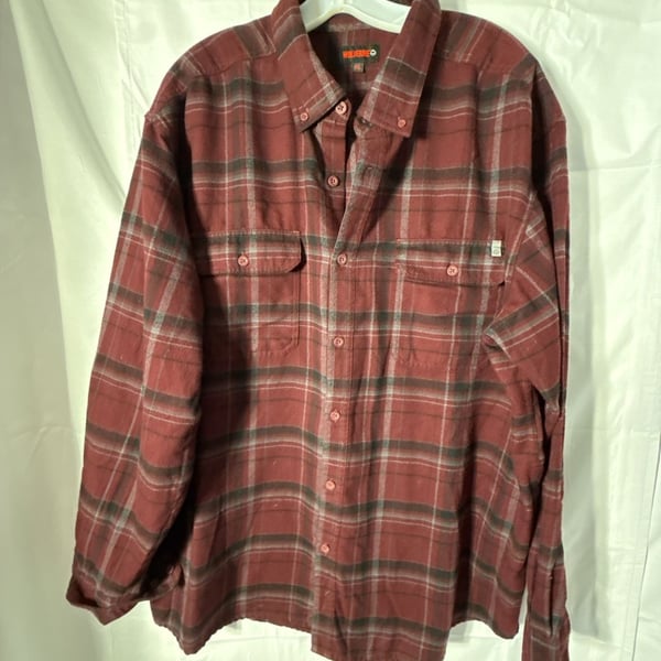 Wolverine Plaid Flannel Shirt Size XXL Red Button Up Long Sleeve