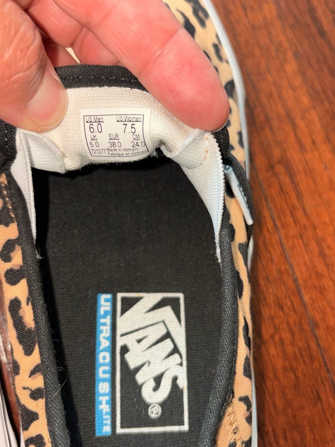 Vans Slip-On SF Size 7.5 Mini Leopard Print UltraCush Lite 4