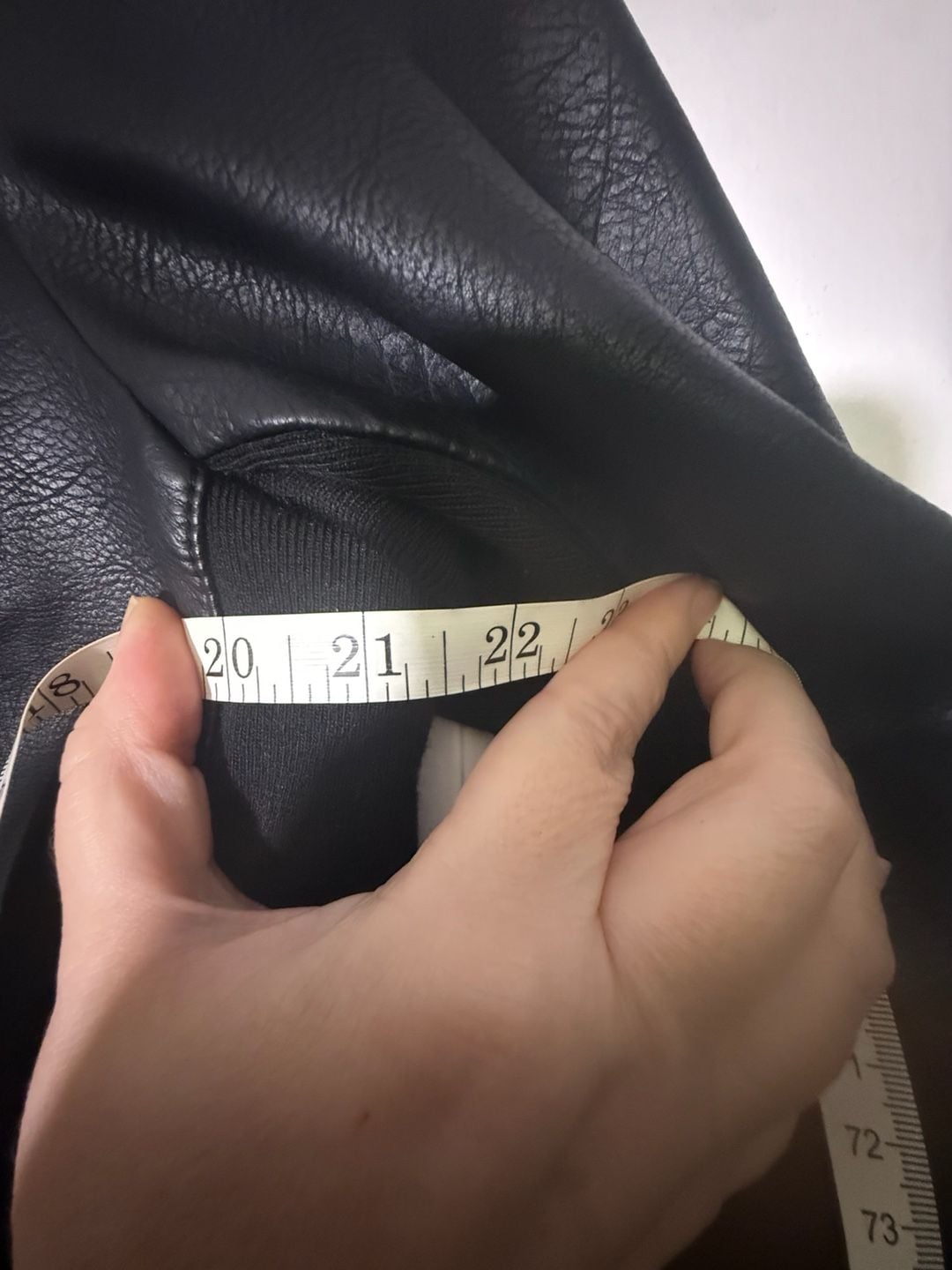 Torrid Faux Leather Moto Jacket Size 1 Black Quilted Zip 8