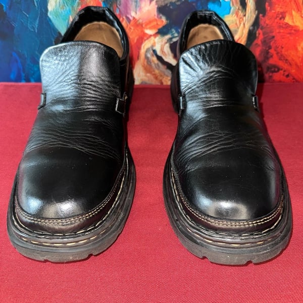 No.28 Born Black Leather Slip On Shoes