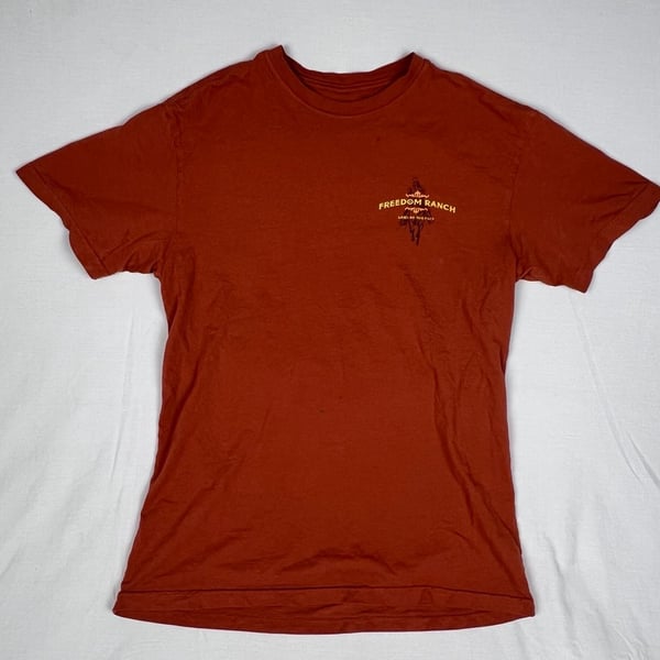 Freedom Ranch Graphic T-Shirt Size L Red Cowboy US Flag