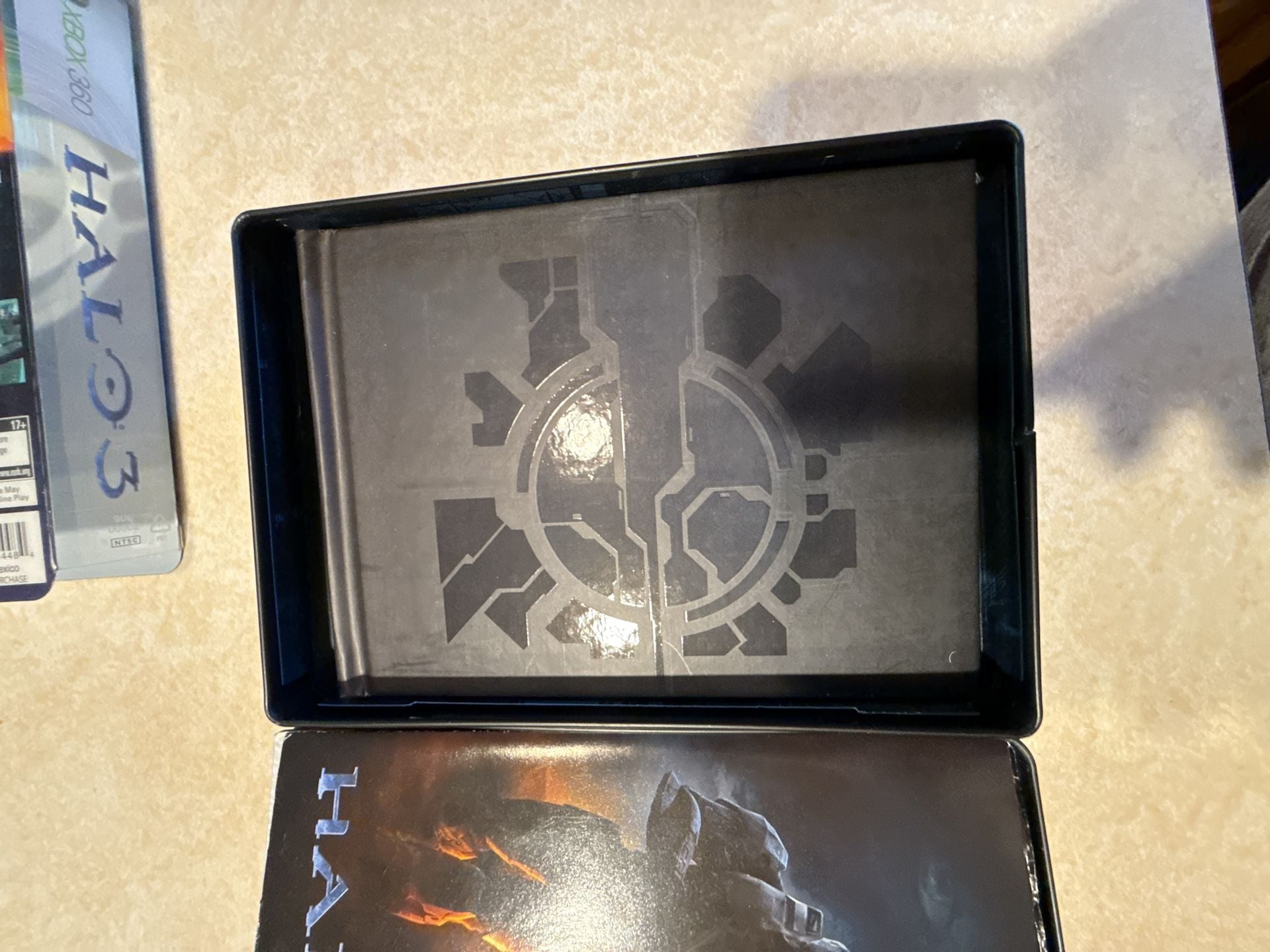 Microsoft Halo 3 Limited Edition Xbox 360 7