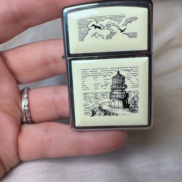 Zippo Scrimshaw Lighthouse Lighter White Enamel Vintage