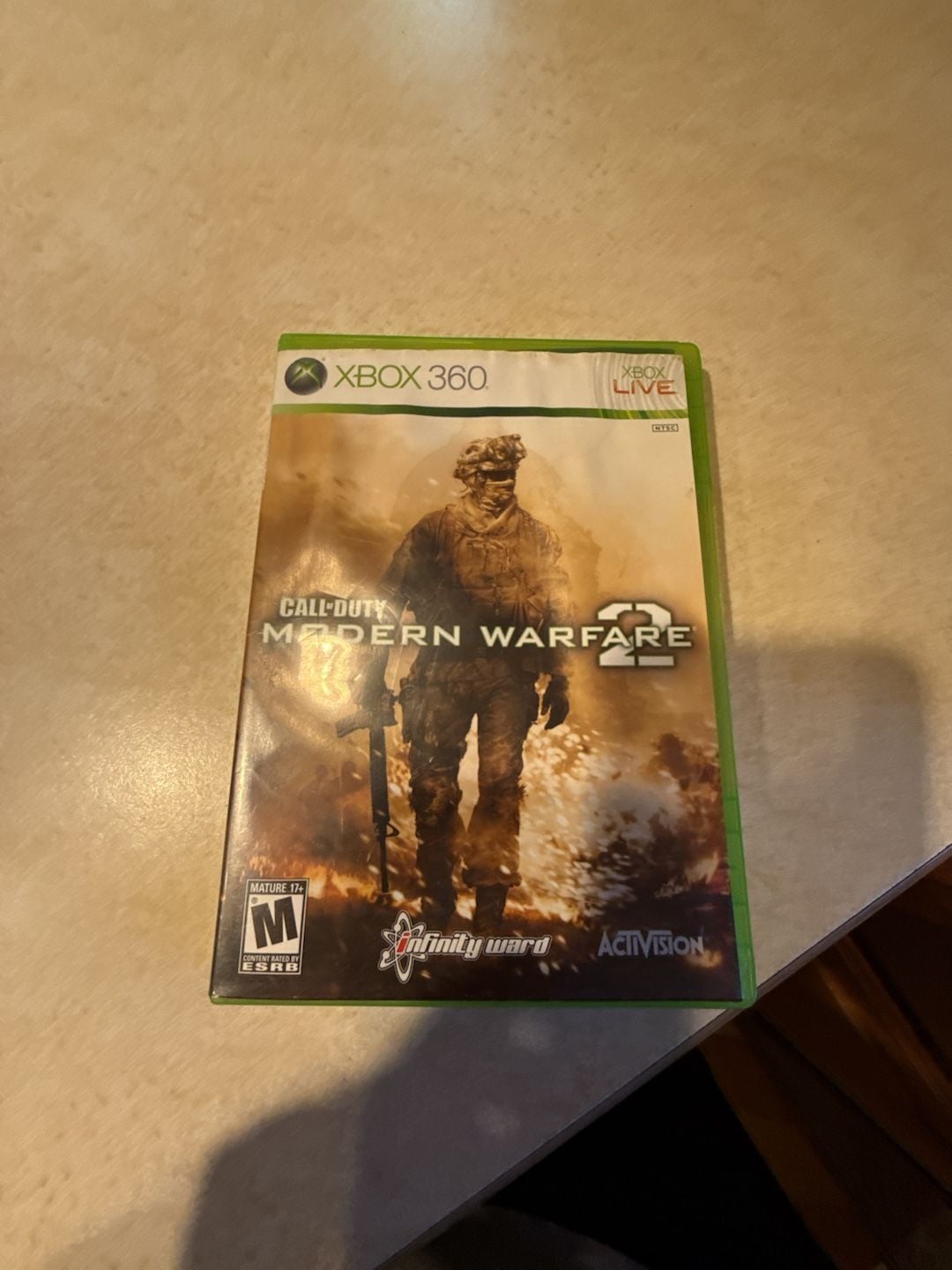 Activision Call of Duty: Modern Warfare 2 Xbox 360 Video Game Complete 1