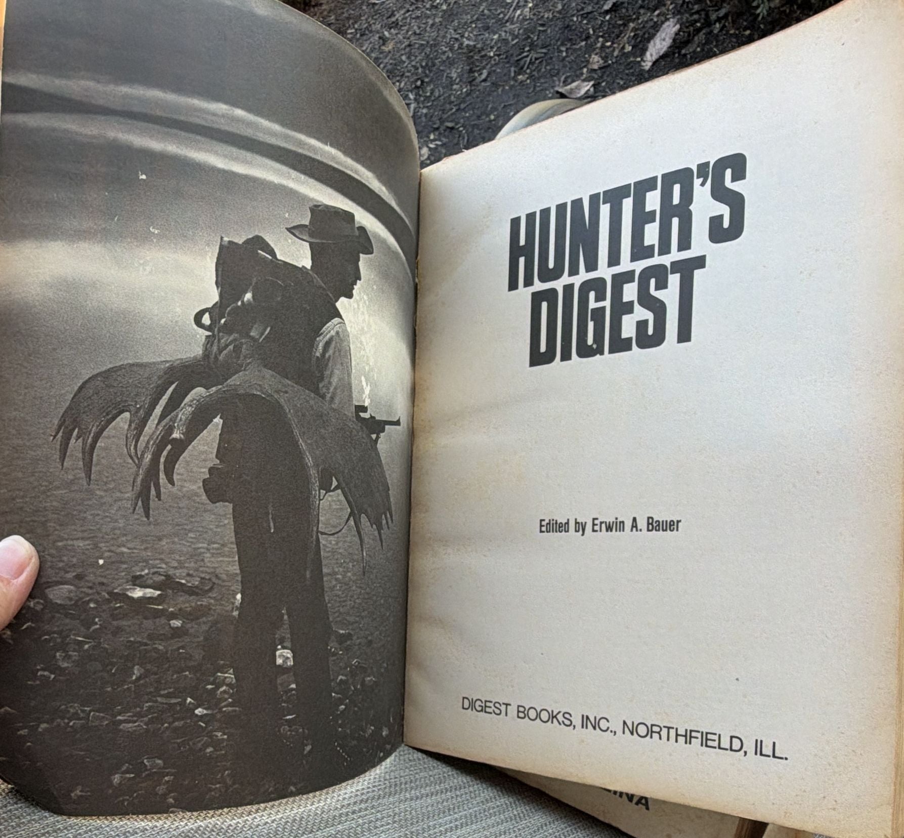 Hunter's Digest Erwin A. Bauer Vintage Book 3
