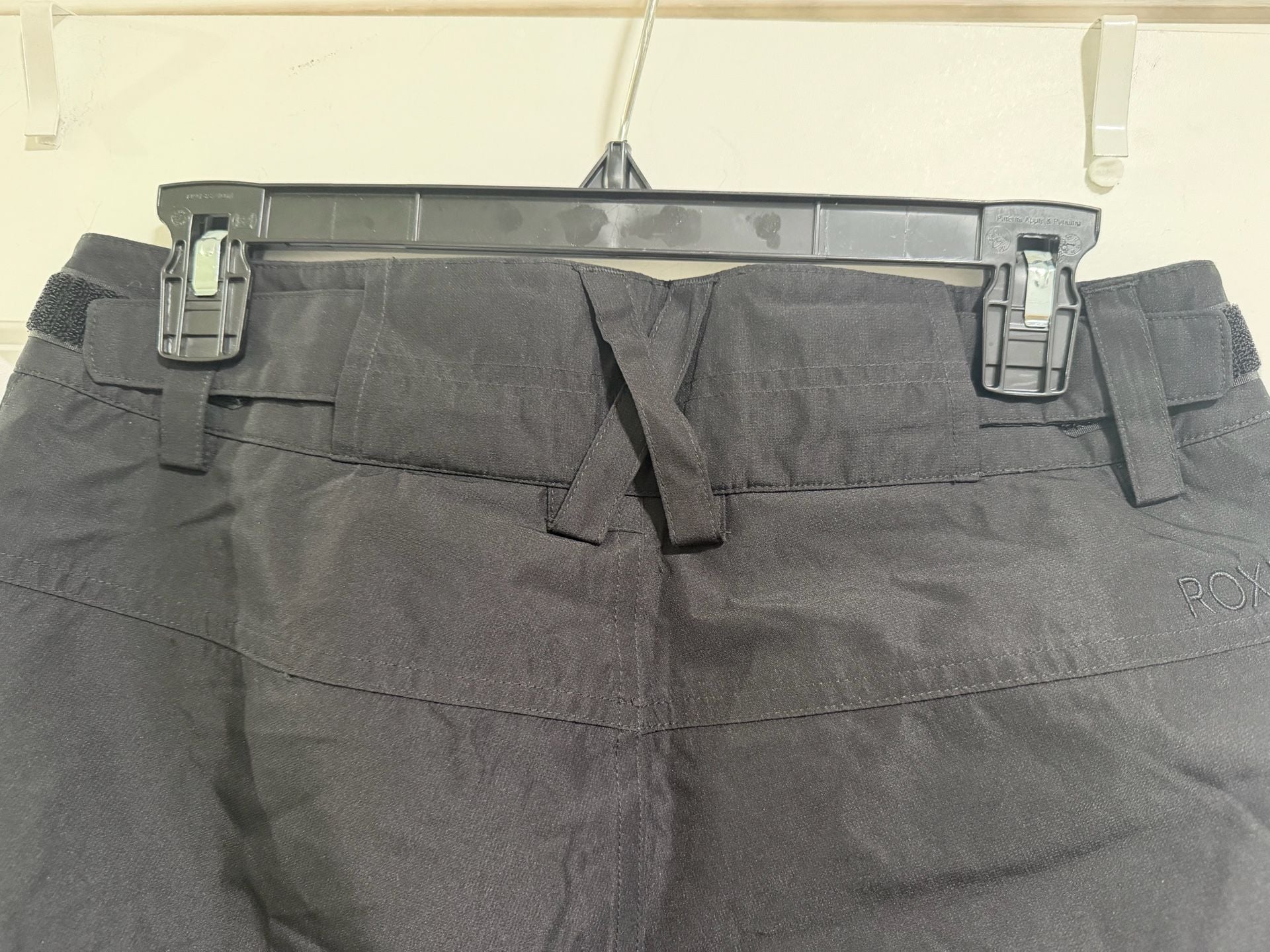 Roxy Ski Snowboard Pants Black size xsmall 9