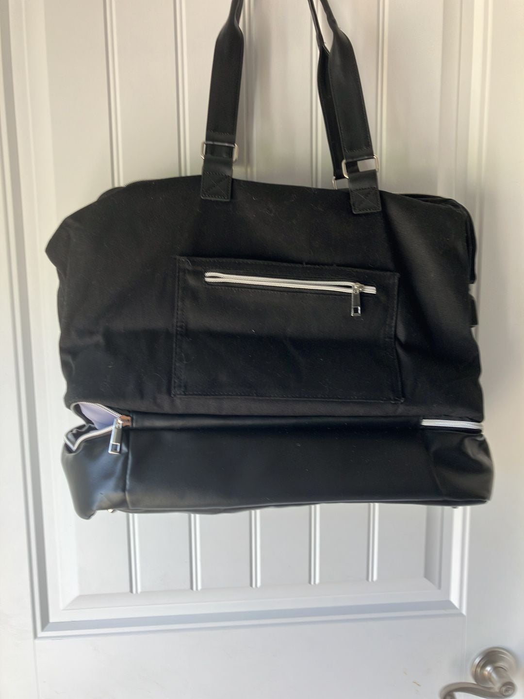 Unbranded Canvas Weekender Travel Duffel Bag Black Bottom Compartment 2