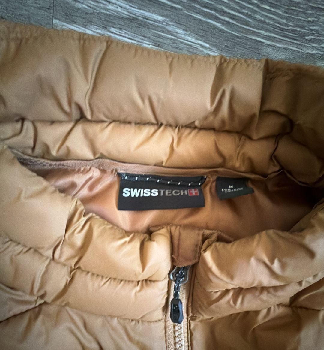 Swiss Tech Puffer Vest Size M Tan Quilted Full Zip 3