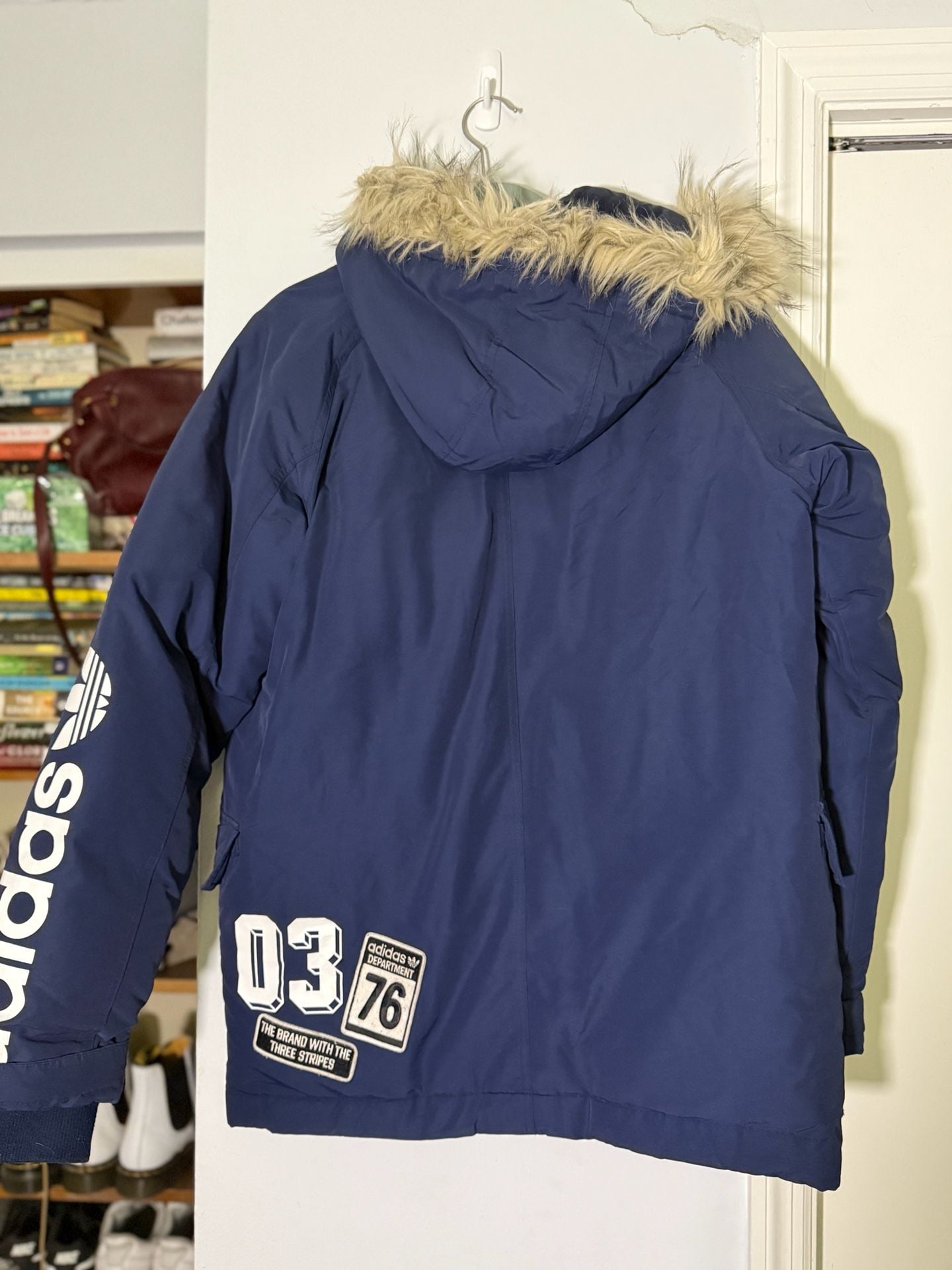 Adidas Originals Logo Down Jacket Size M Blue Faux Fur Hood 3