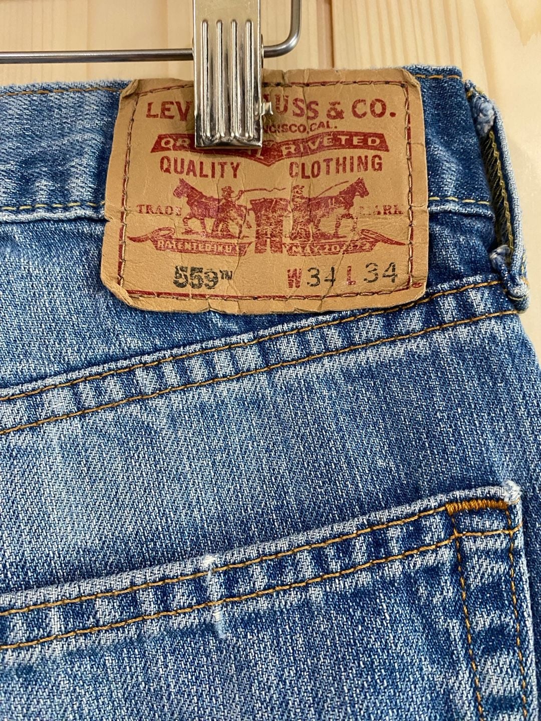 Levi's 559 Relaxed Straight W34 L25 Distressed cropped raw hem Denim Jeans 7