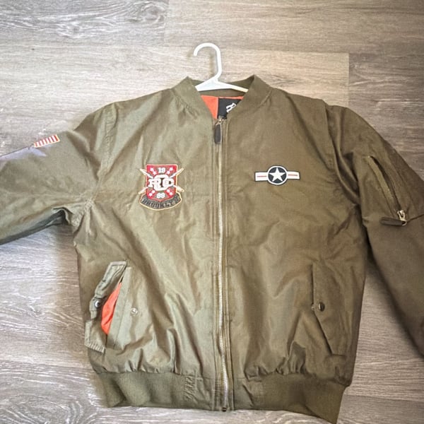 Rocawear Bomber Jacket Size M Green Patches Flight Military Style