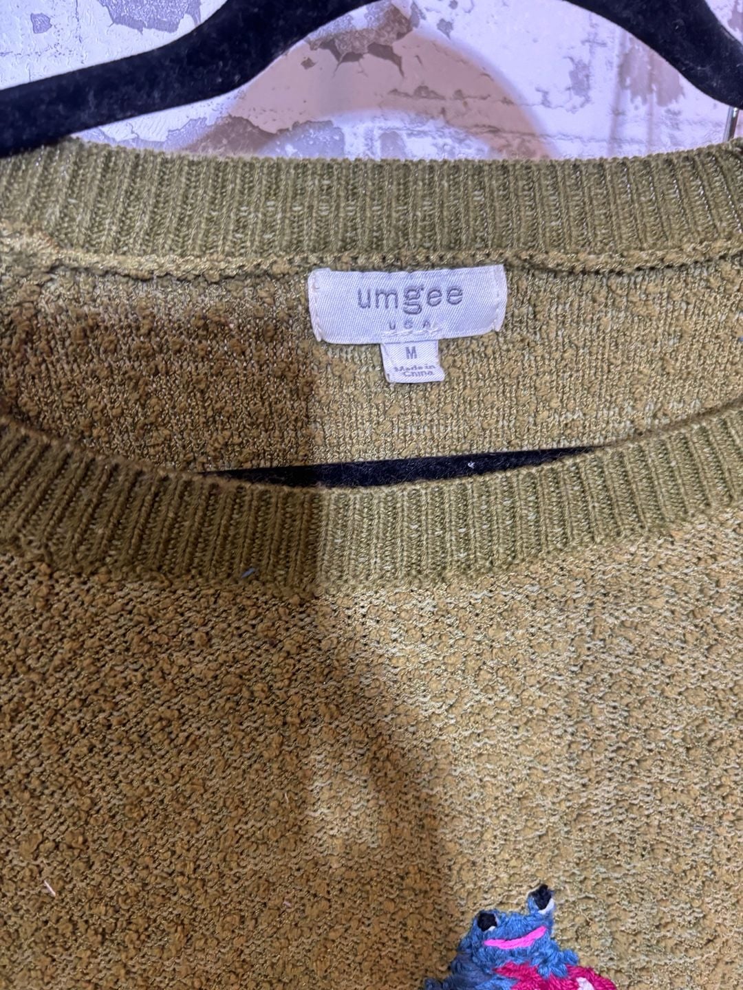 Upcycled Umgee Frog On Mushroom Hand sewn M olive Pullover cropped  sweater  8