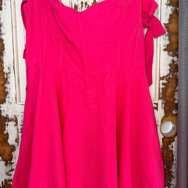 Megan Moroney Skater Mini Dress Size XL Hot Pink Linen Blend Off Shoulder NWT