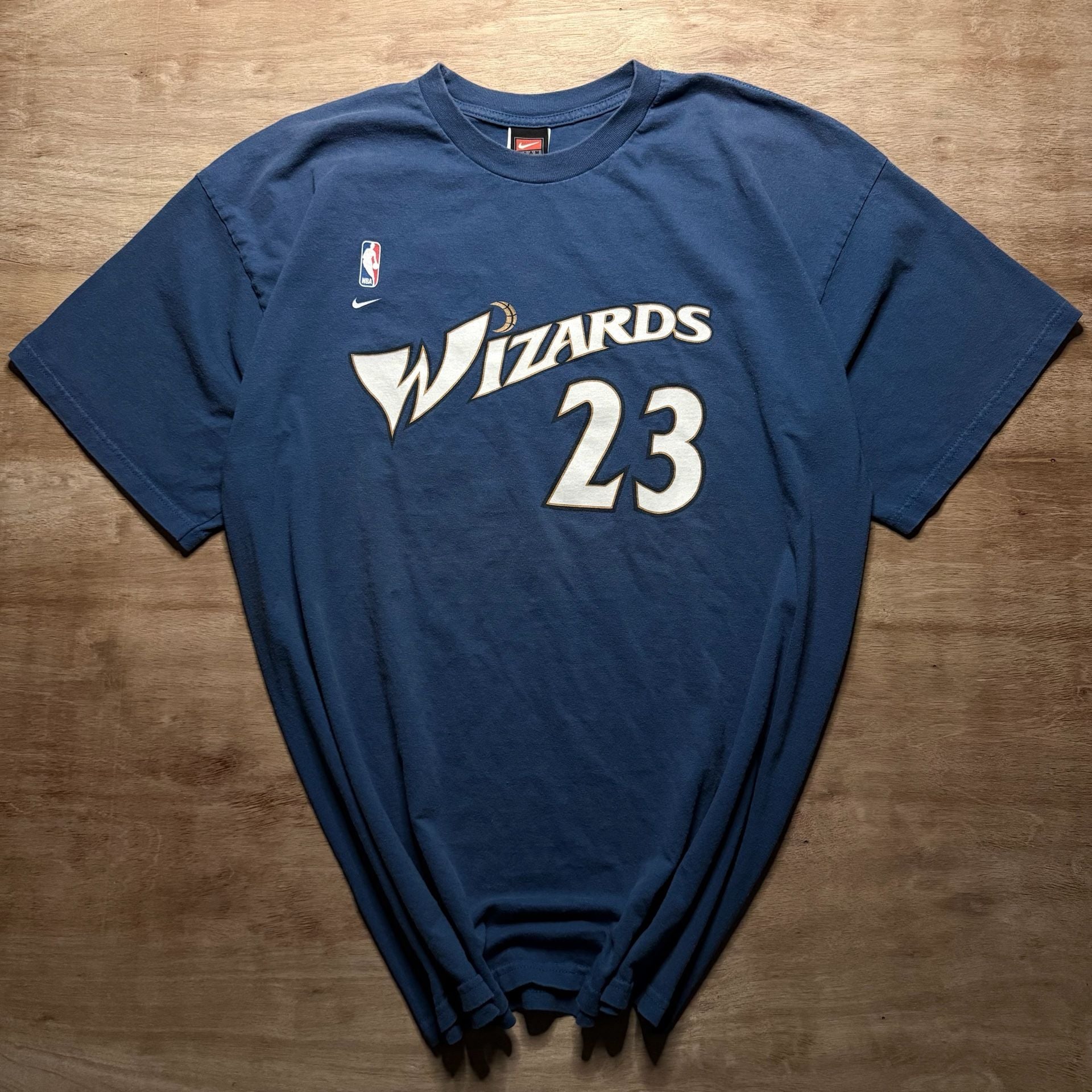 Vintage Nike Washington Wizards Michael Jordan #23 NBA T-Shirt Blue XL Y2K 2