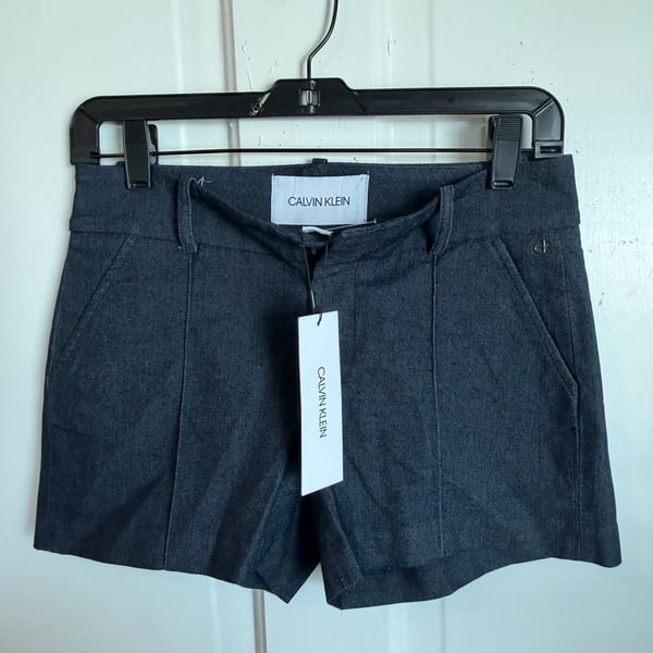 Calvin Klein Shorts Size 0 Dark Denim Tailored Front Seam