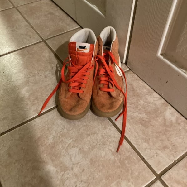 Nike Blazer Mid Suede Vintage Orange Gum Sneakers