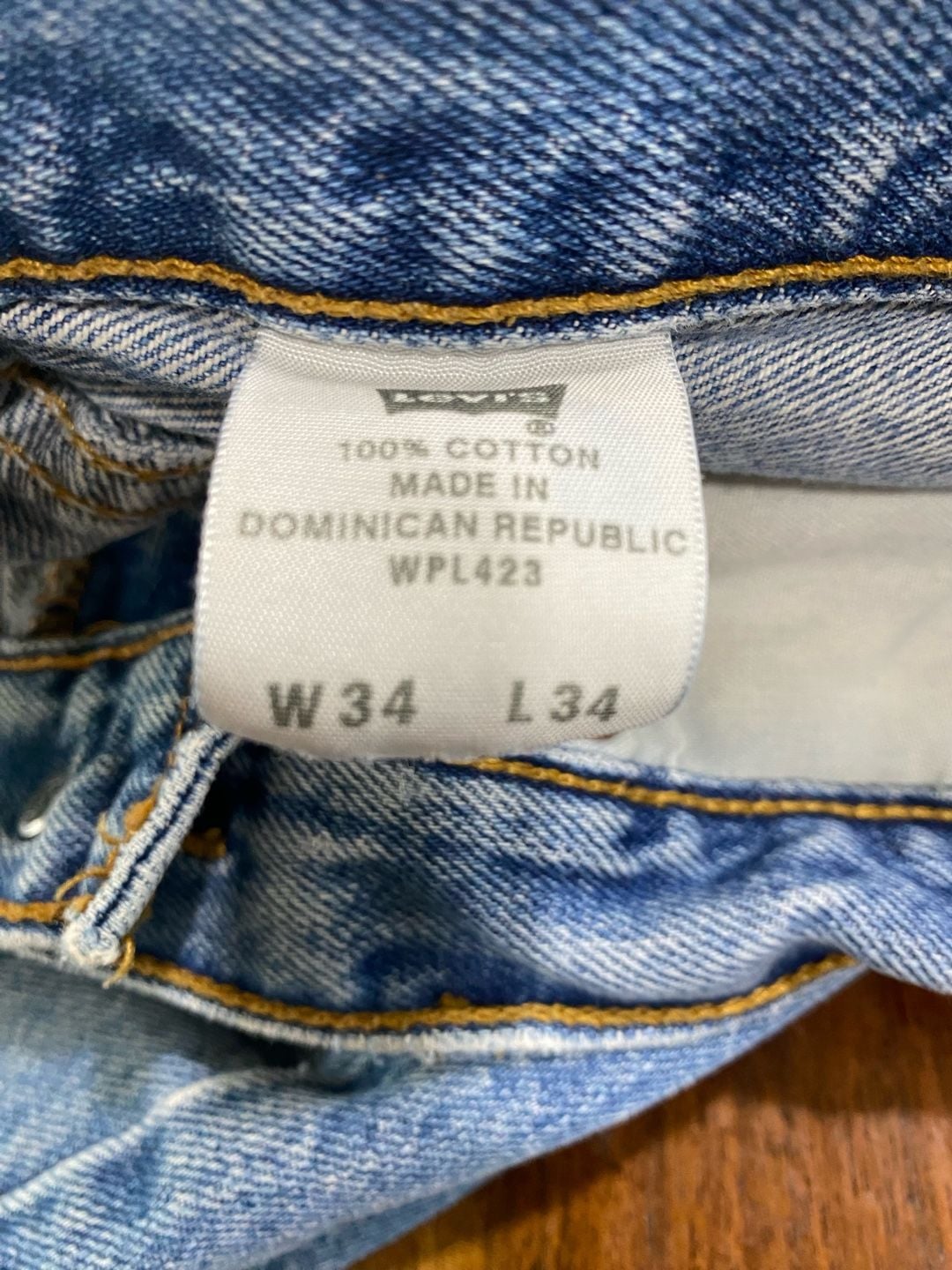 Levi's 501 Size 34x34 Blue Denim Button Fly Distressed Jeans 9