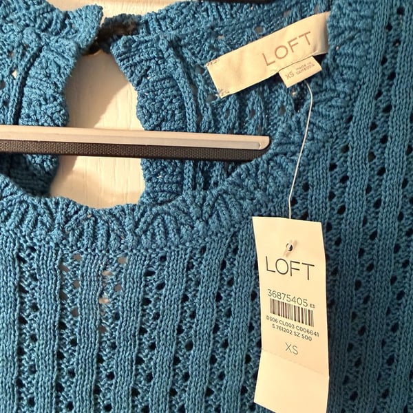 LOFT Pointelle Short Sleeve Sweater Size XS Blue Keyhole Back