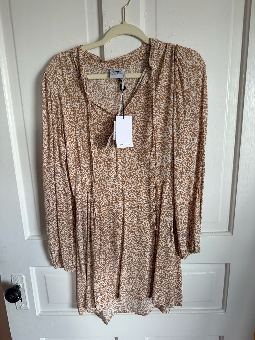 Rue Stiic Mini Dress Size S Animal Print Long Sleeve Tie V-Neck New 2