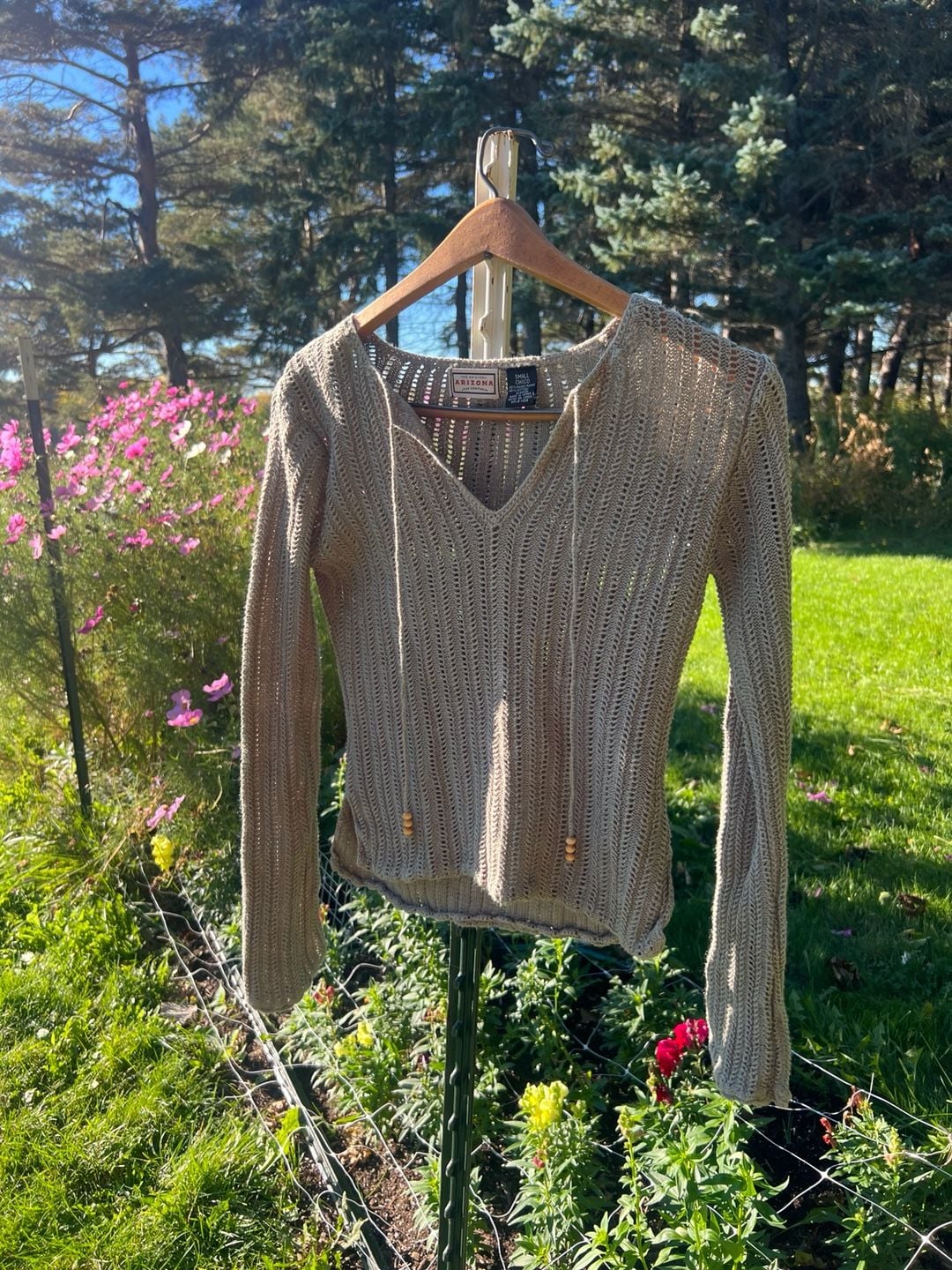 Arizona Jean Company Sweater Size Small Open Knit V-Neck Sage Green 2