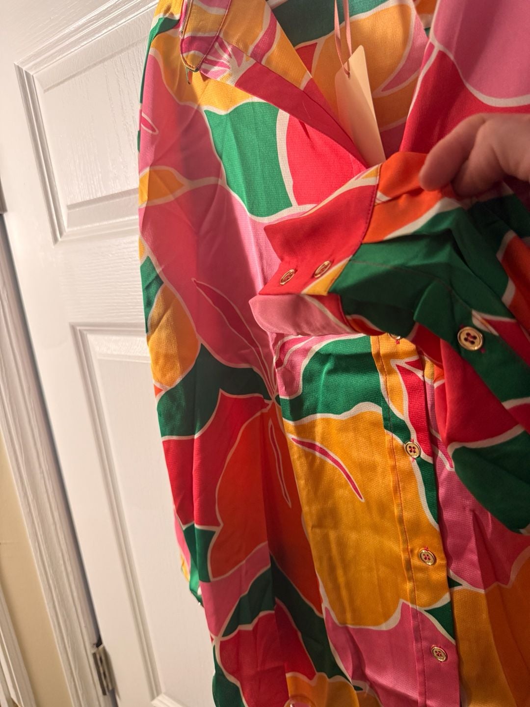 Entro Button Up Blouse Size L Multicolor Abstract Floral Satin Shirt 5